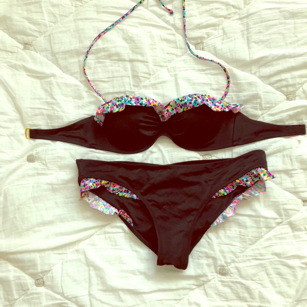 Victoria’s Secret black ruffle bikini
